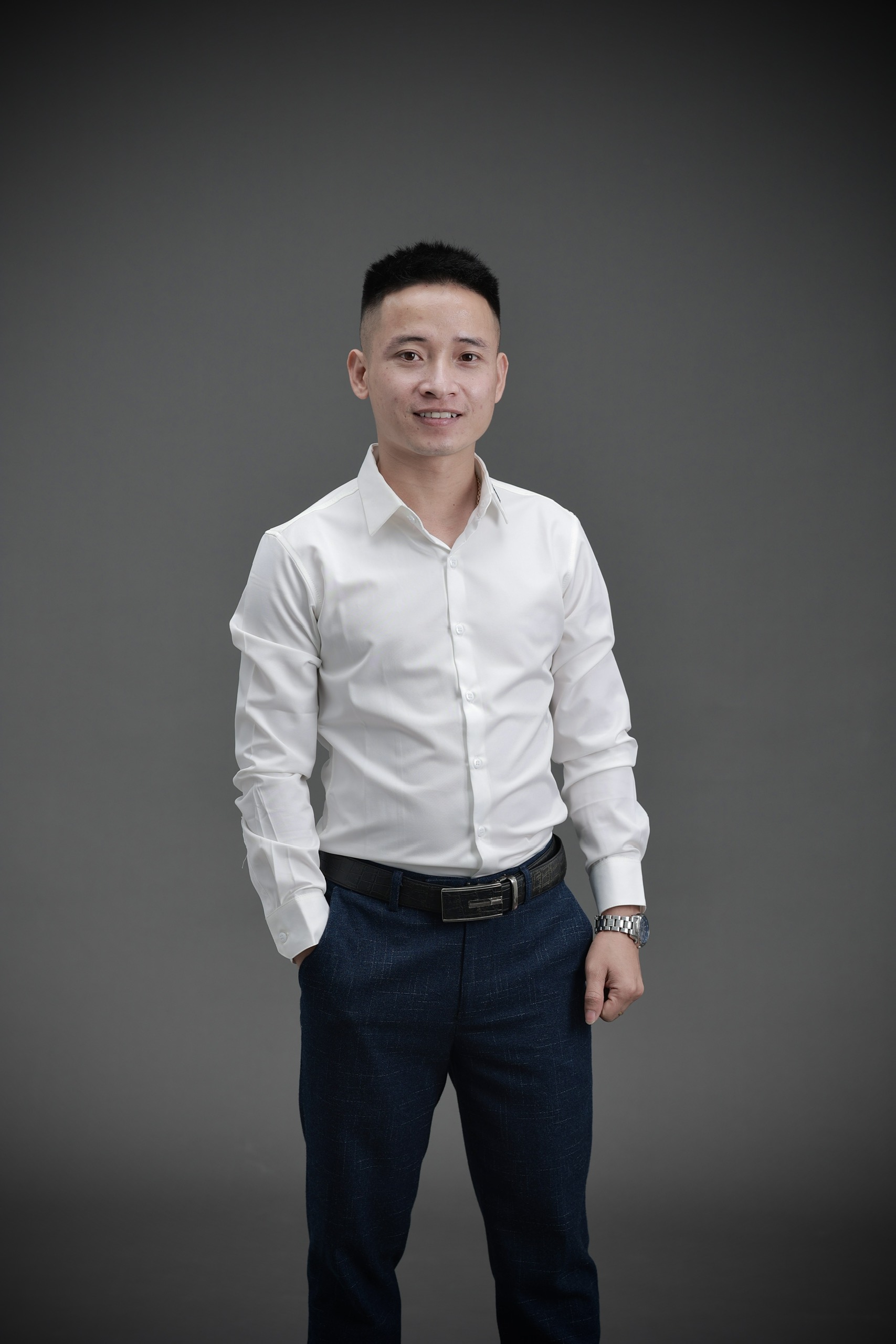 THÁI HỮU CƯỜNG